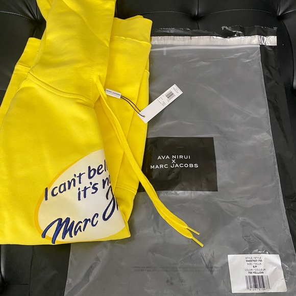 The Marc Jacobs Ava Nirui x Marc Jacobs Ho… - Picture 13 of 13